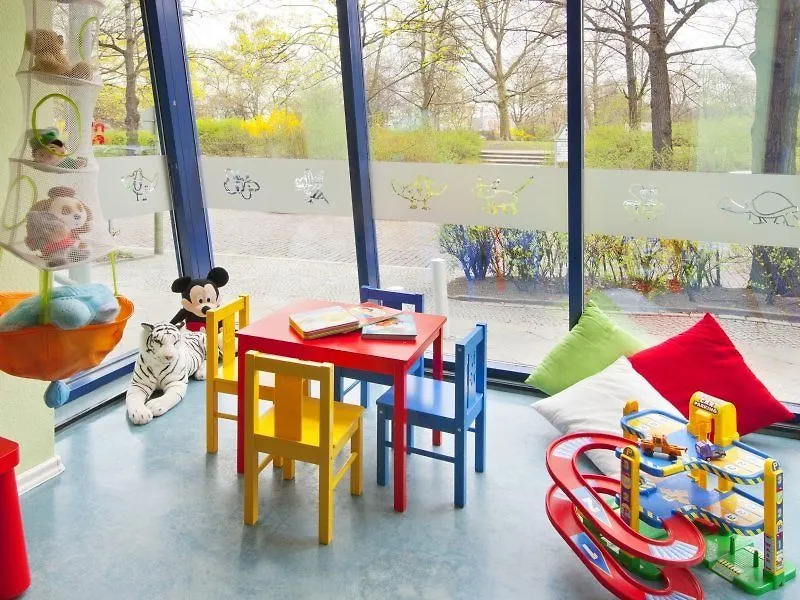 Moxy Berlin Humboldthain Park Ξενοδοχείο