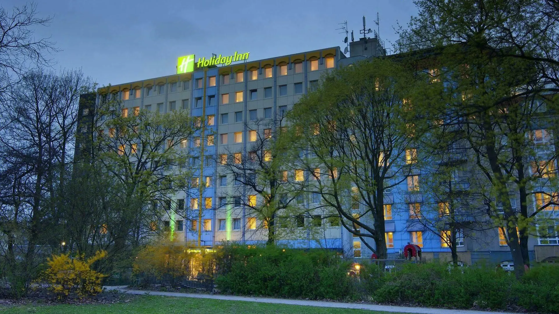 Moxy Berlin Humboldthain Park