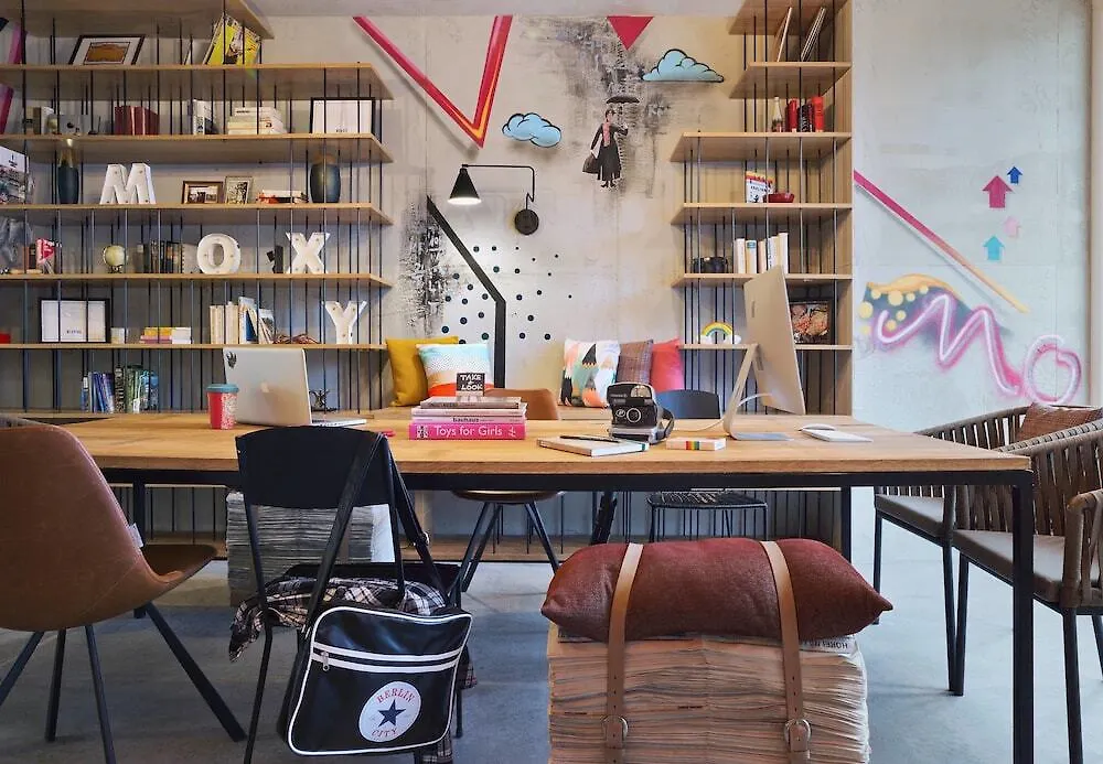 Moxy Berlin Humboldthain Park
